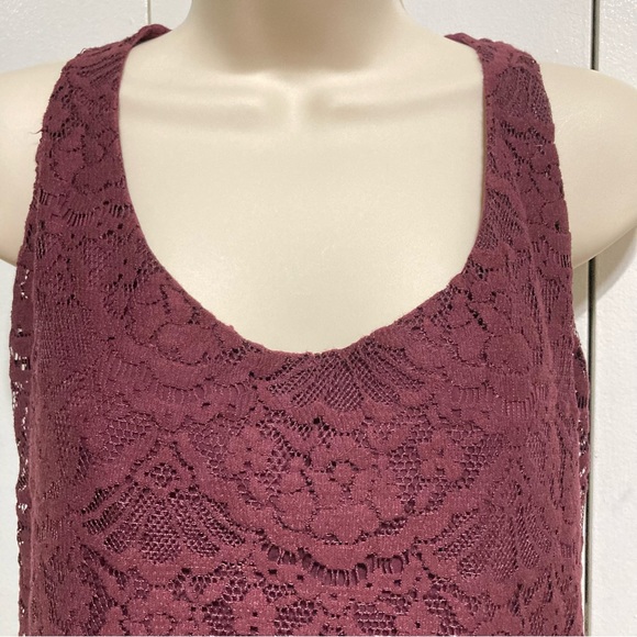 ANN TAYLOR LOFT Burgundy Floral Lace Front Lined Sleeveless Tank Top Size Medium - Picture 2 of 11